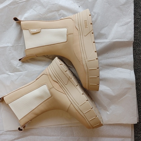 Puma Mayze Stack Chelsea Boot Light Sand Womens NEW - Picture 5 of 5